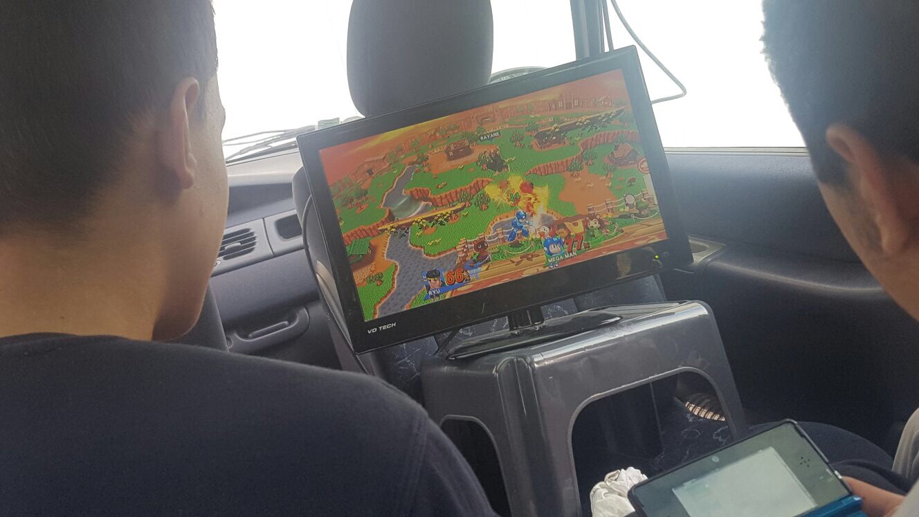 Installation du tournoi dans la voiture - intérieur